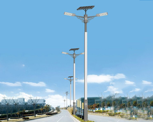 1742827936822315.jpg 太阳能托克逊LED路灯.jpg