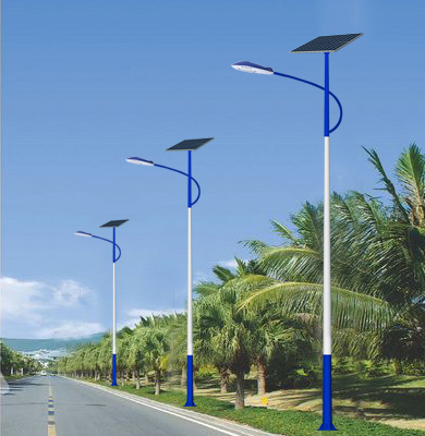 1742828246142723.jpg 托克逊太阳能路灯.jpg