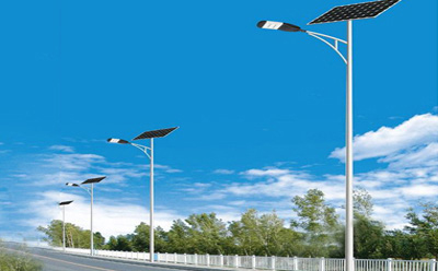 农村道路装托克逊太阳能路灯选多大瓦数实测 农村道路装托克逊太阳能路灯选多大瓦数实测